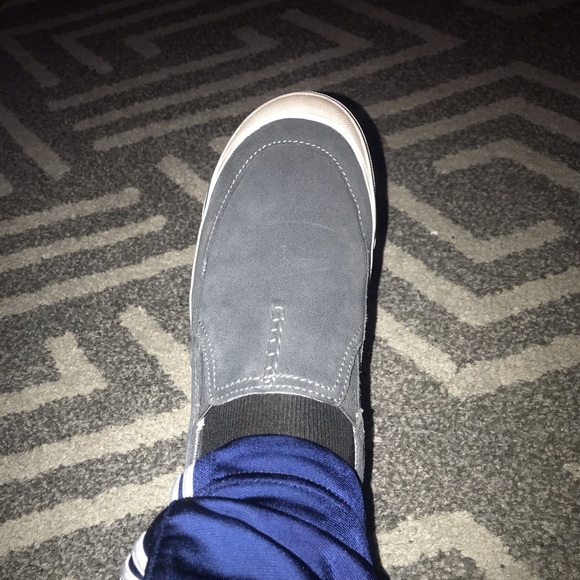 CLARKS, Mens Grey Suede Slip-on Sneaker - Picture 8 of 8